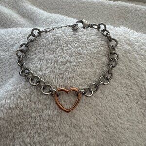 HEART STATEMEANT  BRACELET 2025/26